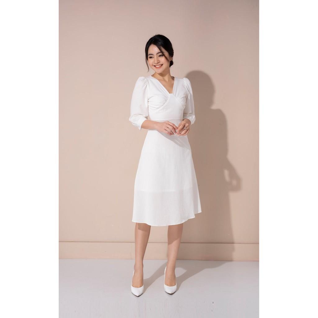 Đầm trắng nữ, tay lỡ, cúp ngực, cổ V, hàng thiết kế cao cấp TK FASHION trẻ trung, quyến rũ - DK848