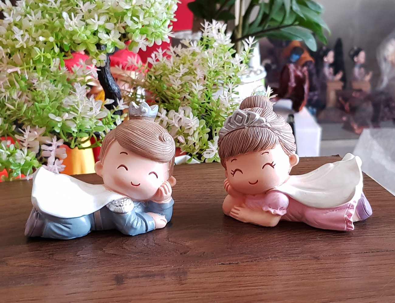 Bộ 02 tượng chibi Hoàng Tử - Công Chúa nằm ngủ