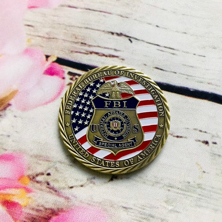 Xu Huy Hiệu FBI Mỹ Dùng để làm đồ lưu niệm, sưu tầm, trang trí bàn sách, kích thước 4.5cm, màu đồng - TMT Collection - SP005282