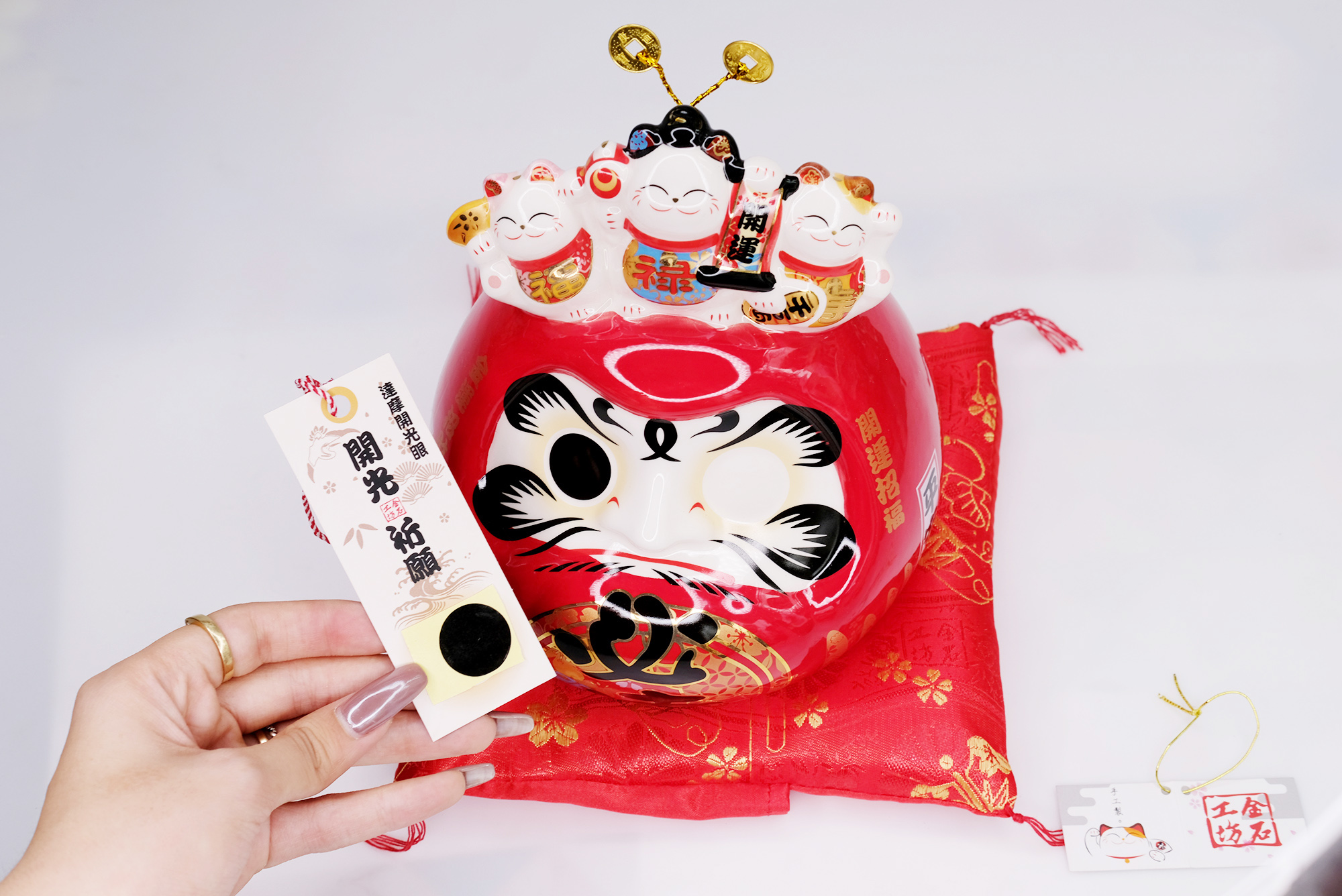 Daruma sứ Jinshi 3 Mèo Thần tài 20cm