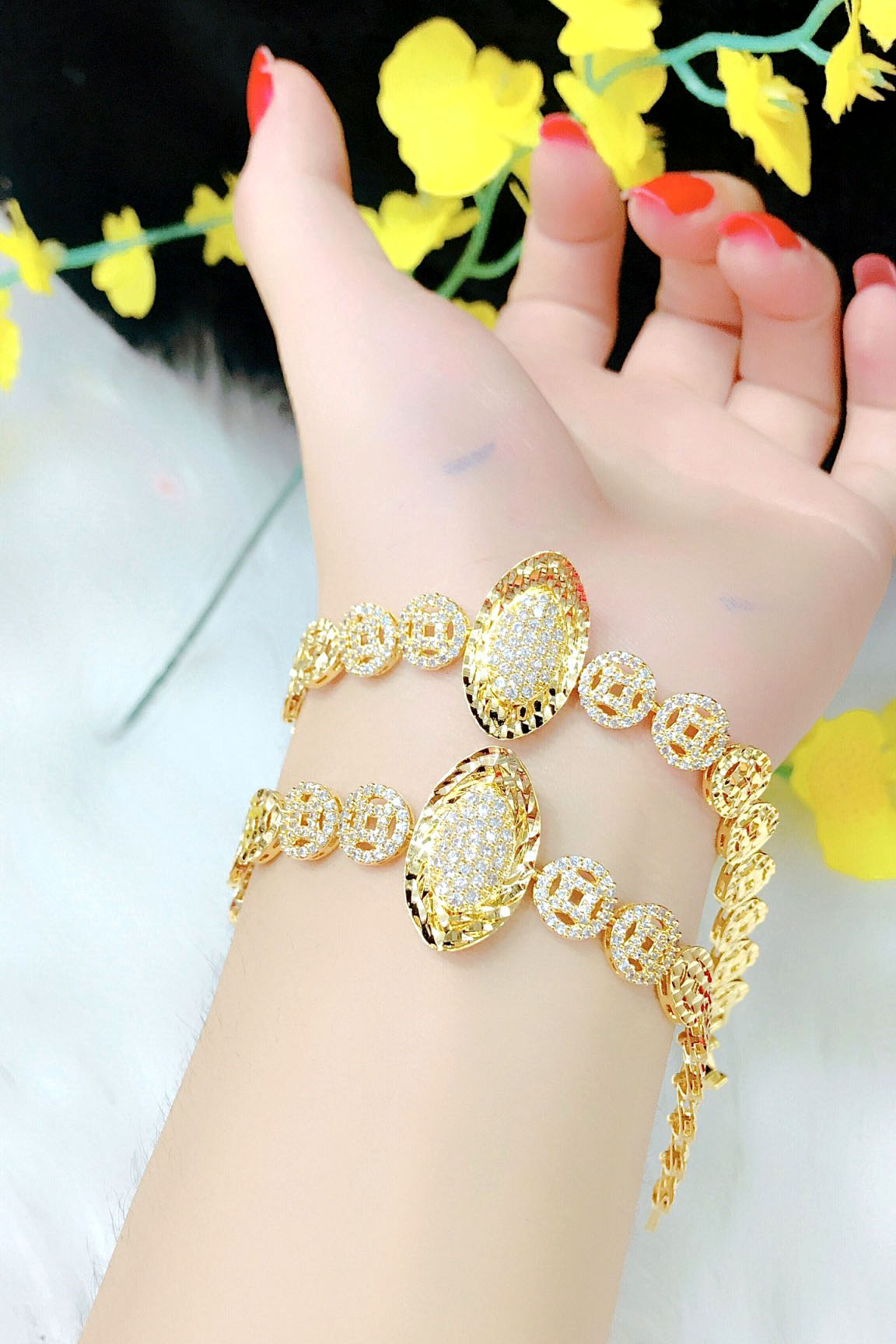Lắc Tay Nữ Mạ Vàng 18K 0900902192 - Mang Đi Chơi, Đi Tiệc Rất Đẹp - Tặng Kèm Hộp Trang Sức