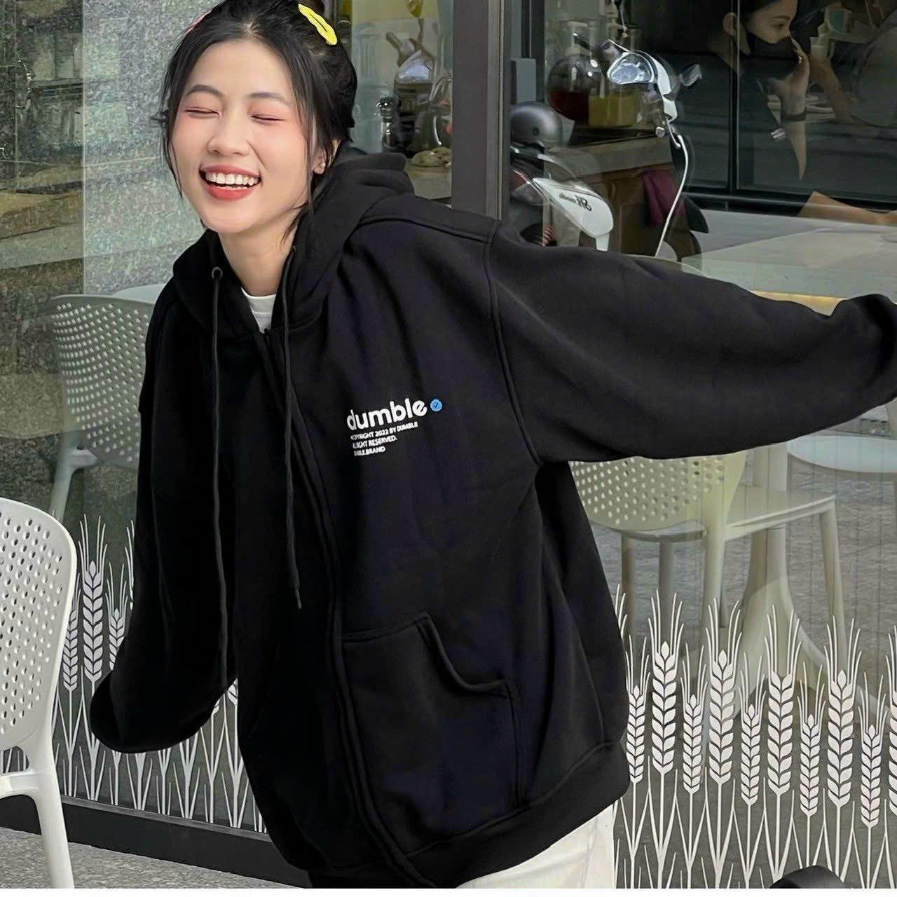 FREESHIP Áo Khoác Hoodie Nam Nữ Có Cổ Bao Chất Chất Liệu Vải Nỉ Bông Mềm Mại In Chữ DUMBLE Có Kèm Dây kéo Xịn Xò CuTe Hot Trend HTM FASHION - Đen, Đen