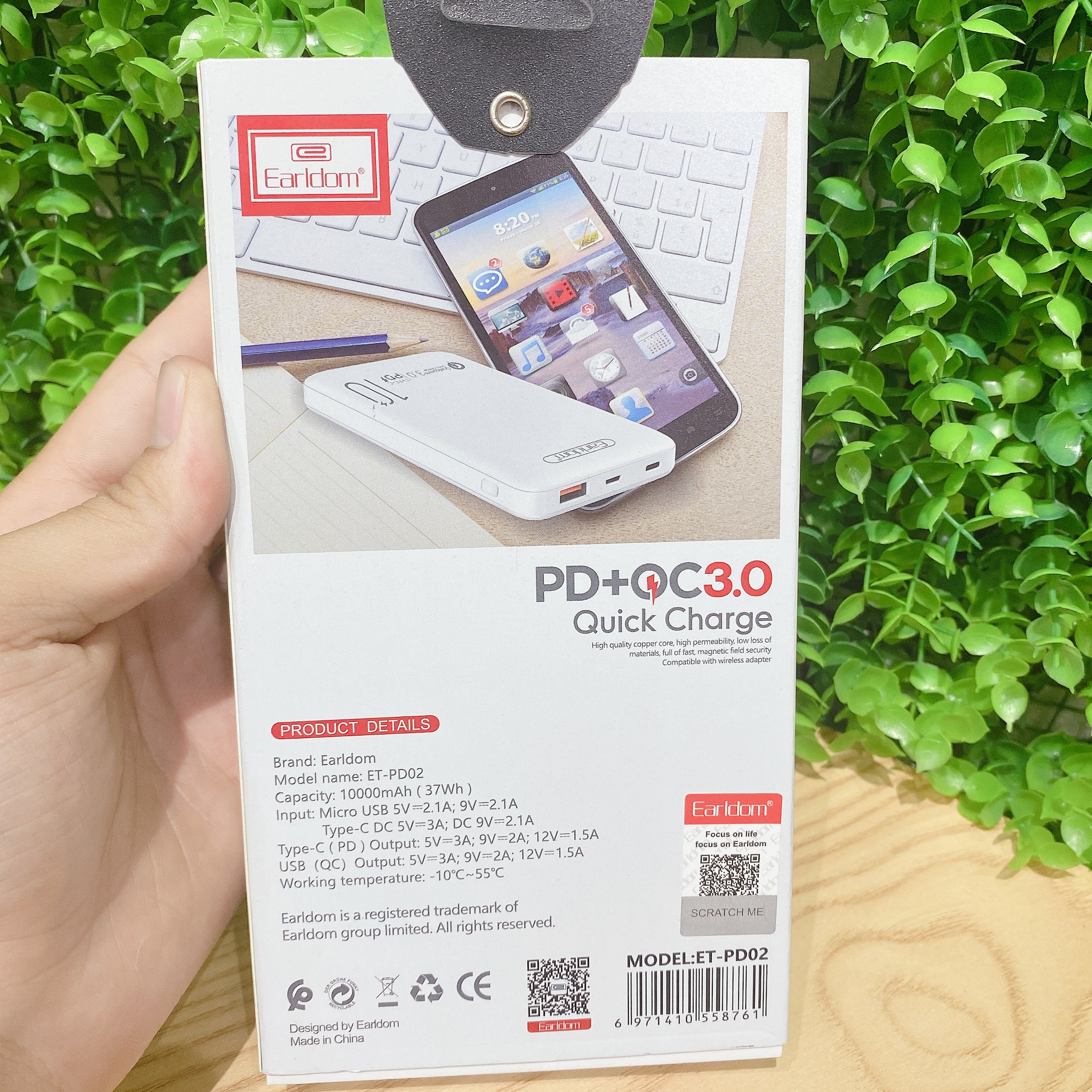 Sạc Dự Phòng Earldom PD-02 dung lượng 10000 mAh hàng chính hãng màu trắng