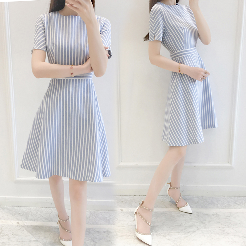 Đầm sọc nữ ngắn tay DAM83