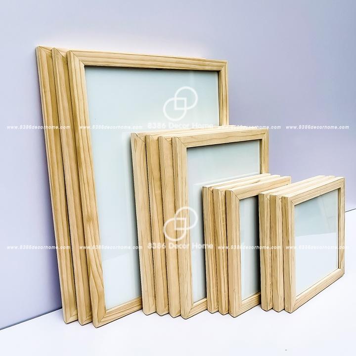 Khung ảnh gỗ thông, 20x20, A3, A4, A5, tặng móc và đinh 3 chân treo không cần khoan tường (1 tấm mica)