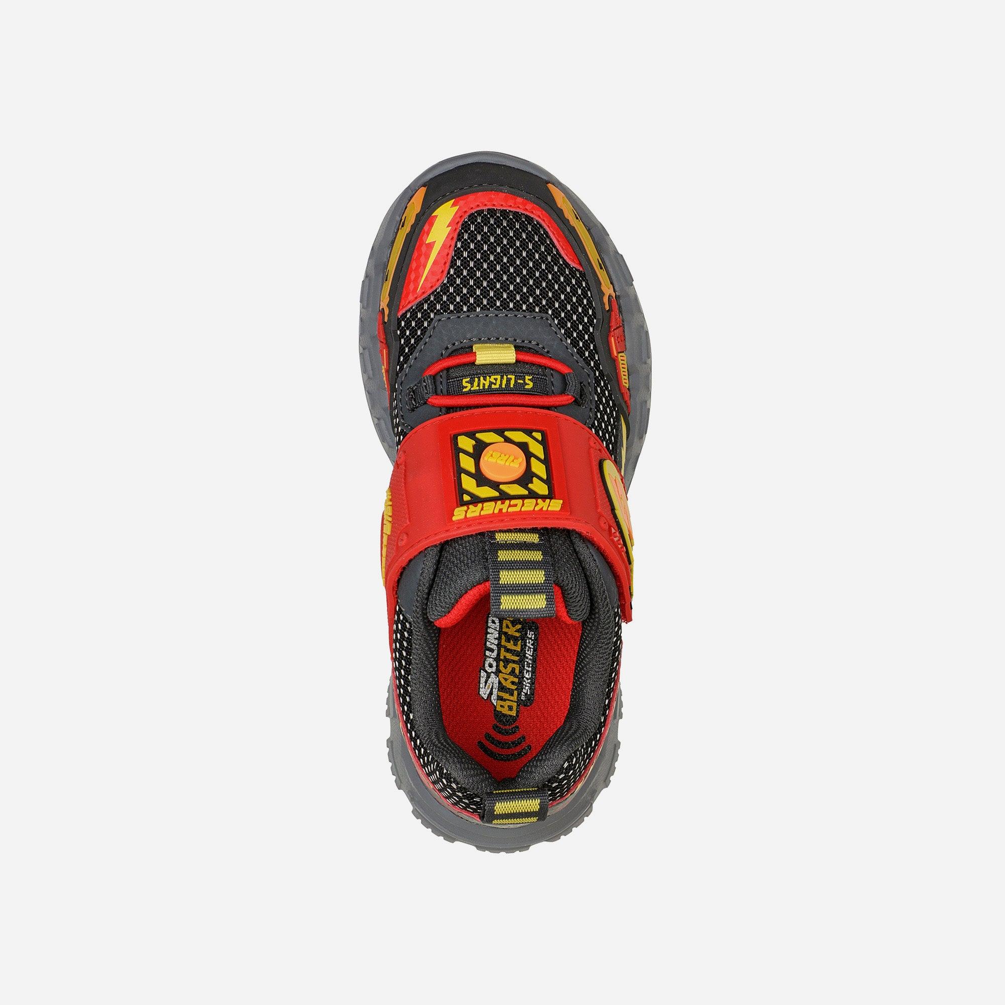 Giày sneaker bé trai Skechers Adventure Track - 400155L-RDCC