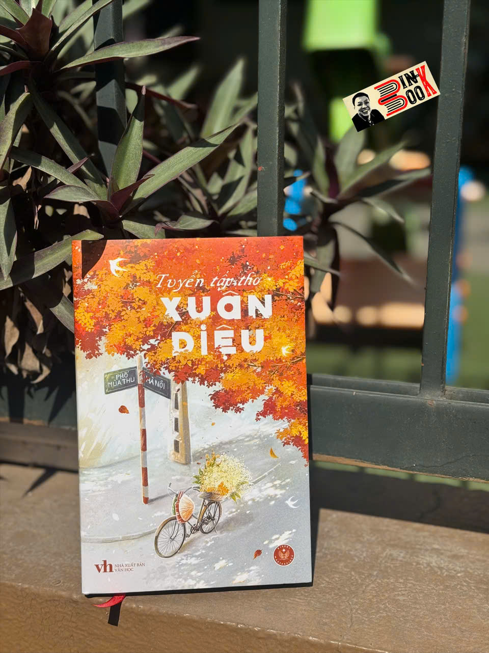 (Bìa cứng, tặng kèm bookmark) TUYỂN TẬP THƠ XUÂN DIỆU - Xuân Diệu – Thảo Nguyên Kiseki
