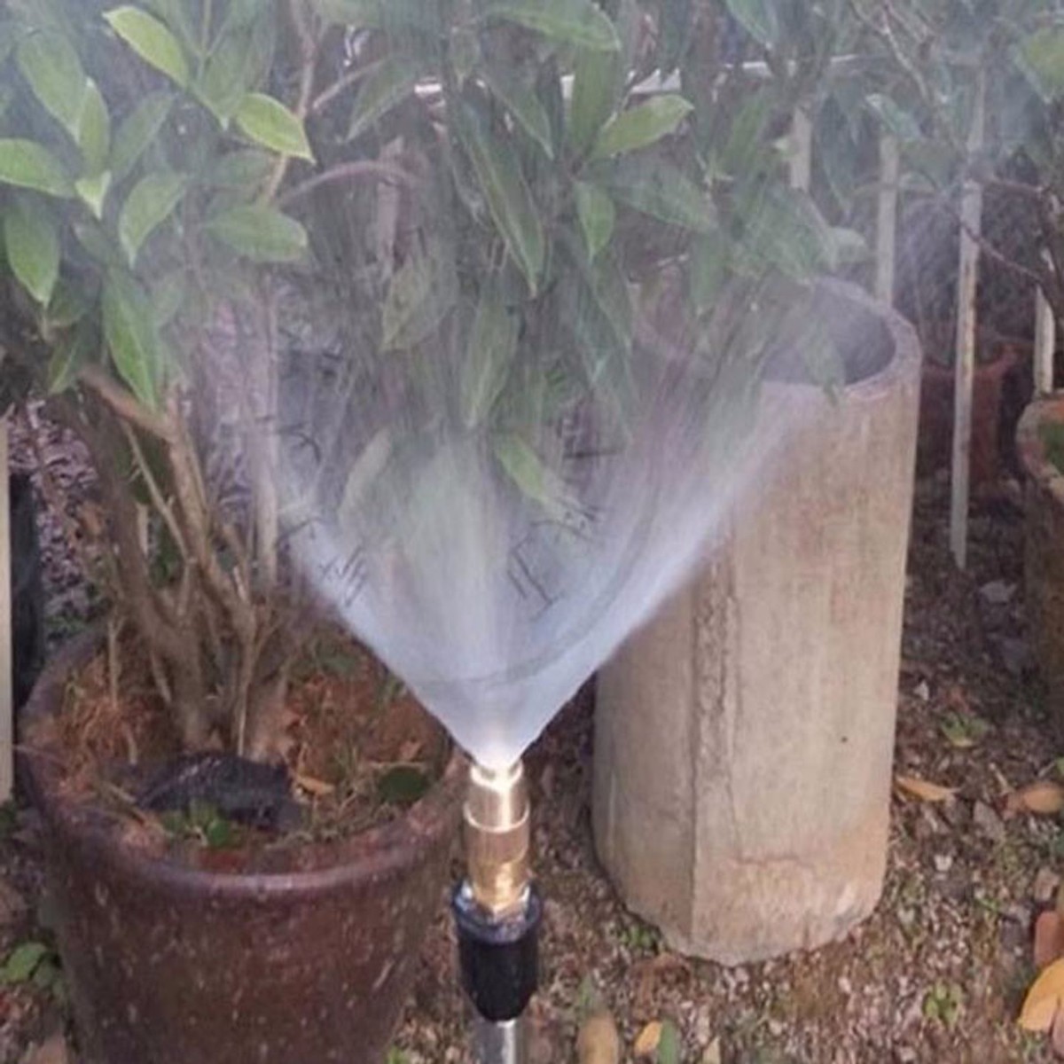 Bộ tưới cây tự động 12 đầu phun sương bằng đồng kèm van nước hẹn giờ cao cấp loại 1