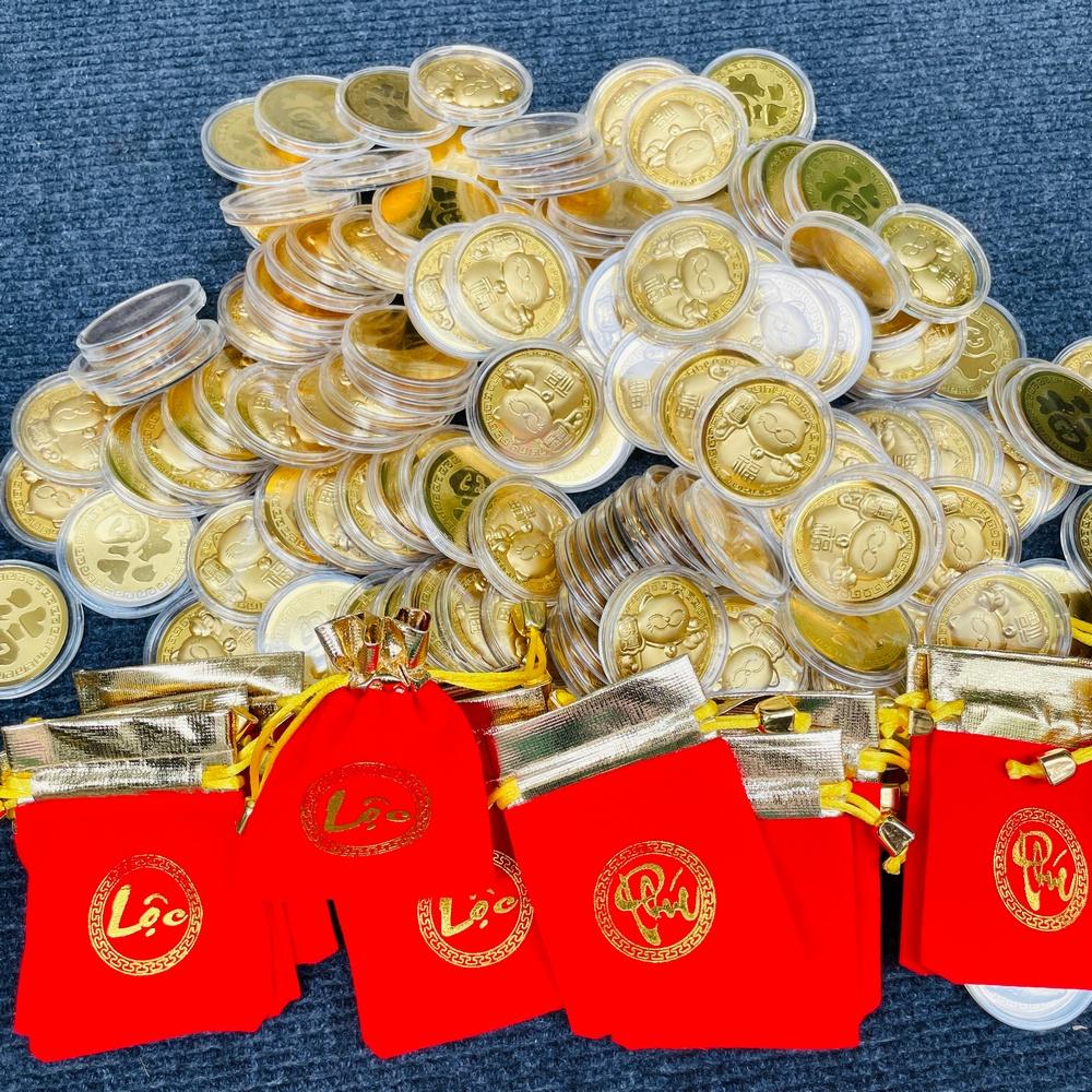 Thỏi Mèo Thần Tài Mạ Vàng Tặng Kèm Túi Đựng May Mắn Năm Mới