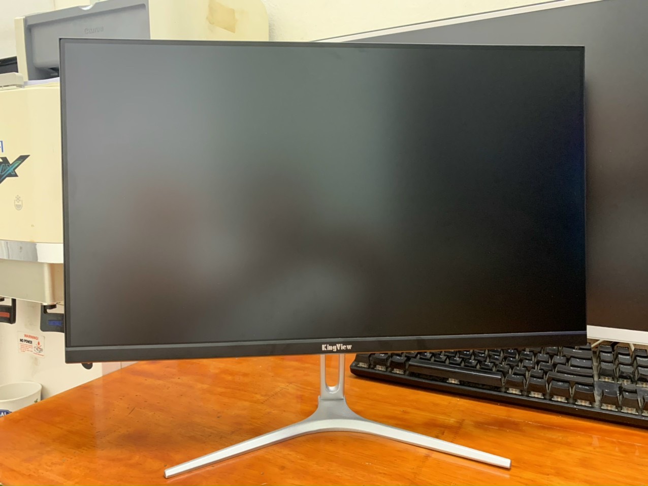 Màn hình máy tính Gaming 24 inch 24FHV 75Hz Full viền chính hãng.