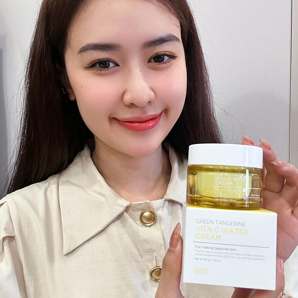 Kem Dưỡng Ẩm Làm Sáng Da Tenzero Green Tangerine Vita C Water Cream 50g