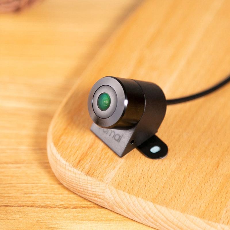 Camera lùi xe Xiaomi 70mai hỗ trợ tầm nhìn ban đêm
