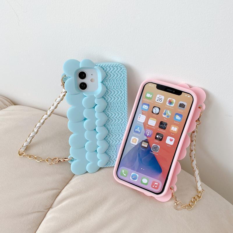 Case IPhone 11 7plus 8plus 12Pro Max X Xs Max XR 12 12pro 6 6s 6plus 6Splus FashionLove Heart Woven Handbag Phone Case Soft Silicone Phone Case