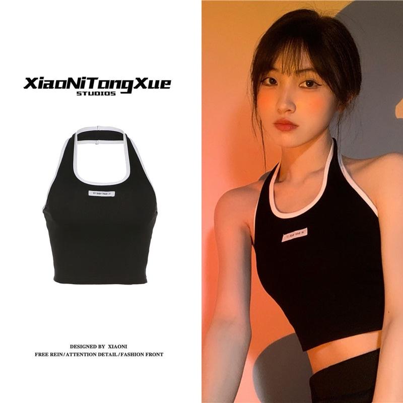 ÁO CROTOP ĐEN CỔ YẾM SEXY