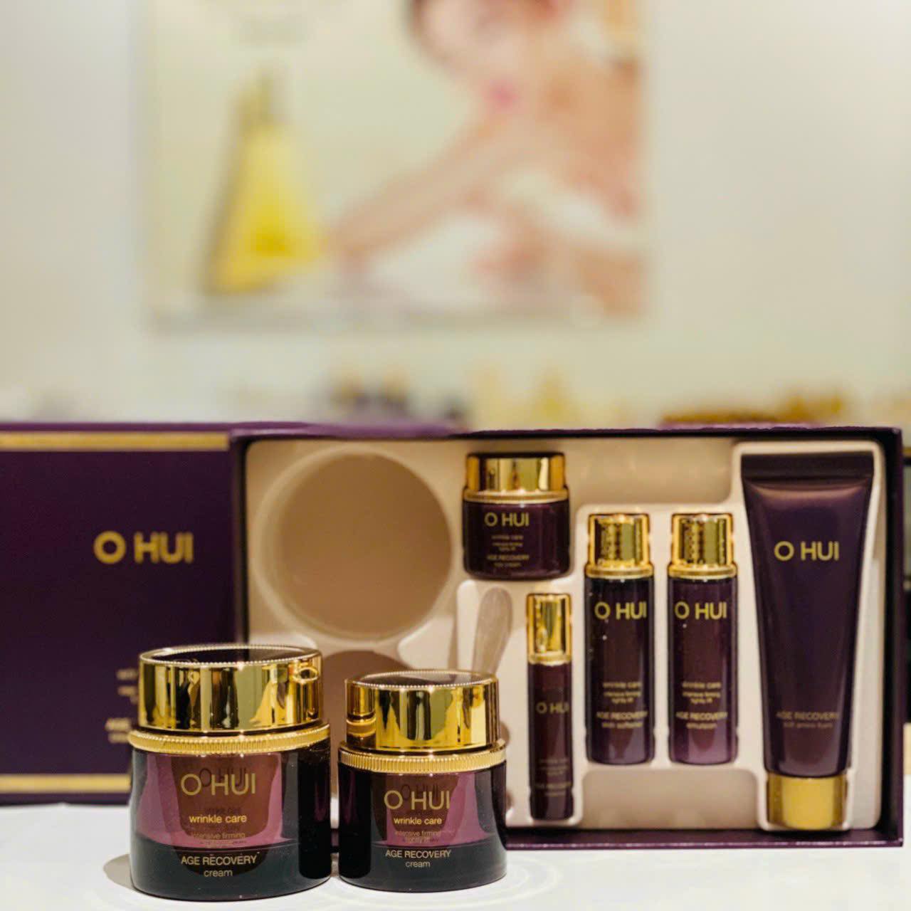 Set Kem chống lão hóa cải thiện nếp nhăn Ohui Age Recovery Cream