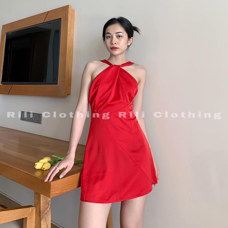 Đầm yếm lụa