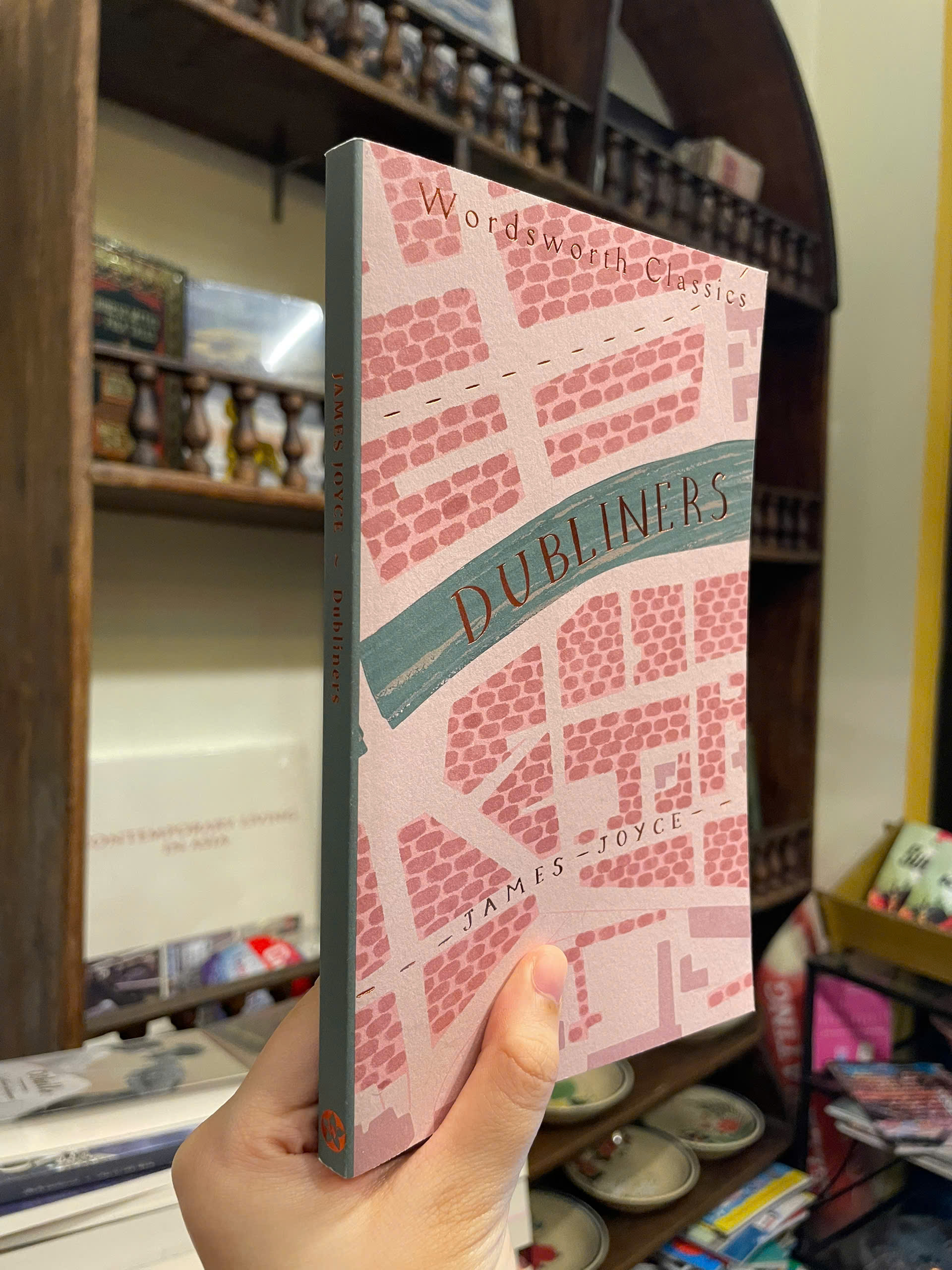 Sách - Dubliners by James Joyce - Classics/Fiction/Short Stories book in English - Sách Ngoại Văn