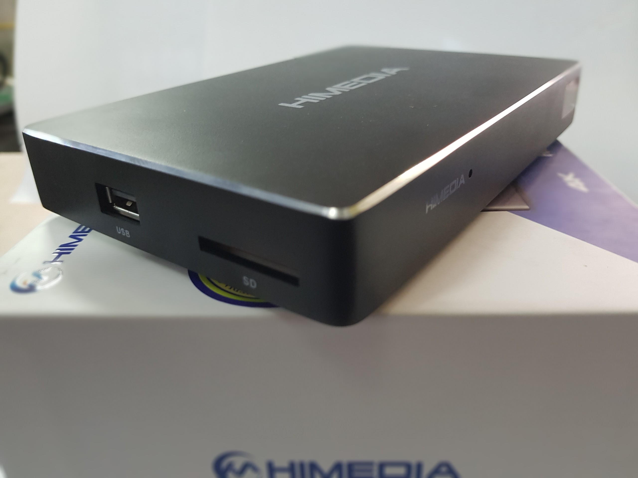 Android Box Himedia A5 2020 tặng điều khiển Voice V5pro, Tài khoản HDplay - Xử lý hình ảnh Siêu Net 4K, Âm thanh cao cấp - SẢN PHẨM CHÍNH HÃNG
