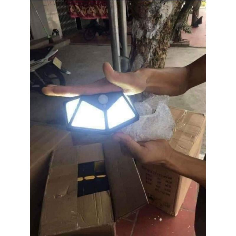 Đèn năng lượng cảm biến mặt trời 100 led