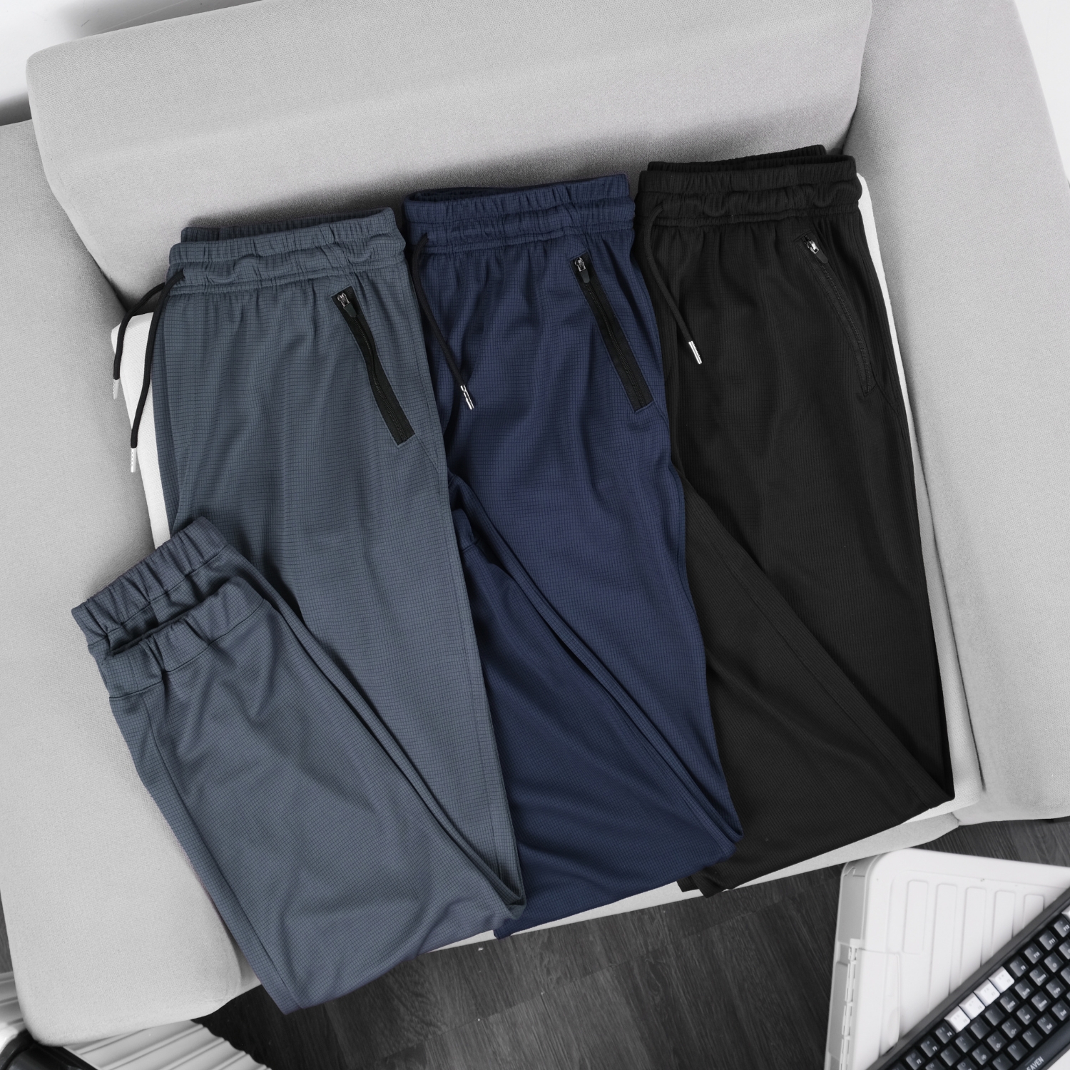 Quần Jogger Siêu nhẹ, unisex, chất thun co giãn 4 chiều, thoáng khí, mau khô, nhiều màu sắc