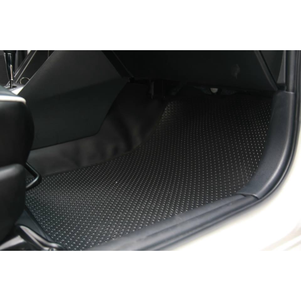 Thảm lót sàn ô tô KATA cho xe Toyota Yaris - Khít với sàn xe, Chống trơn, Không mùi, Không ẩm mốc
