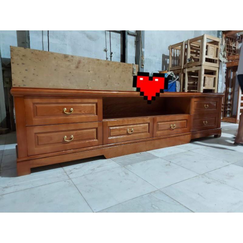 Kệ tivi dài 2m bằng gỗ xoan đào
