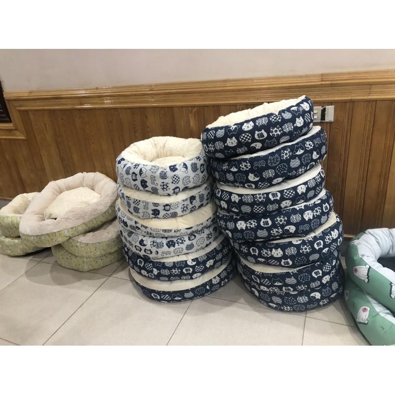 Đệm nằm hình tai mèo cho thú cưng