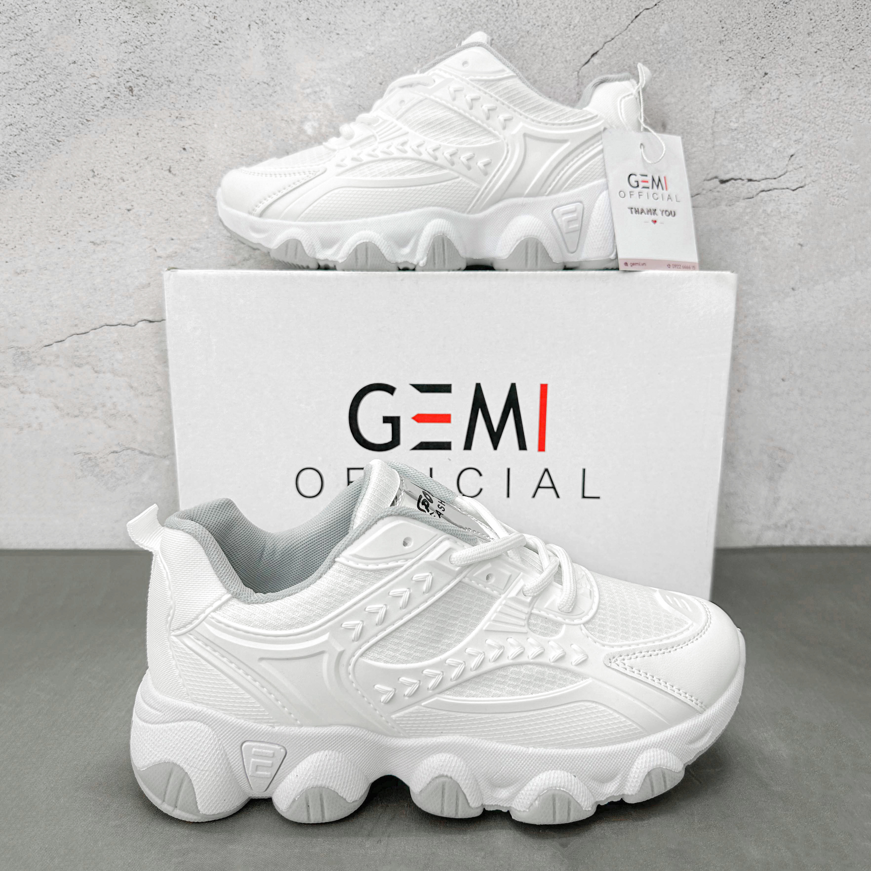 Giày thể thao nữ GEMI - giày ullzzang màu xanh - trắng. độn đế tăng chiều cao viền xanh, dáng thể thao - M7024