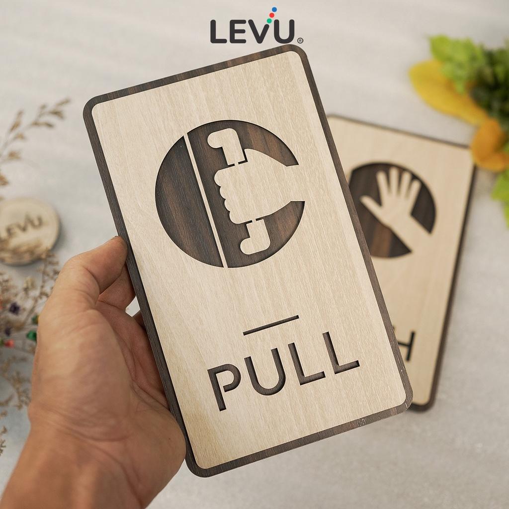Bộ 2 bảng gỗ Pull Push dán cửa ra vào trang trí hiện đại LEVU TP13
