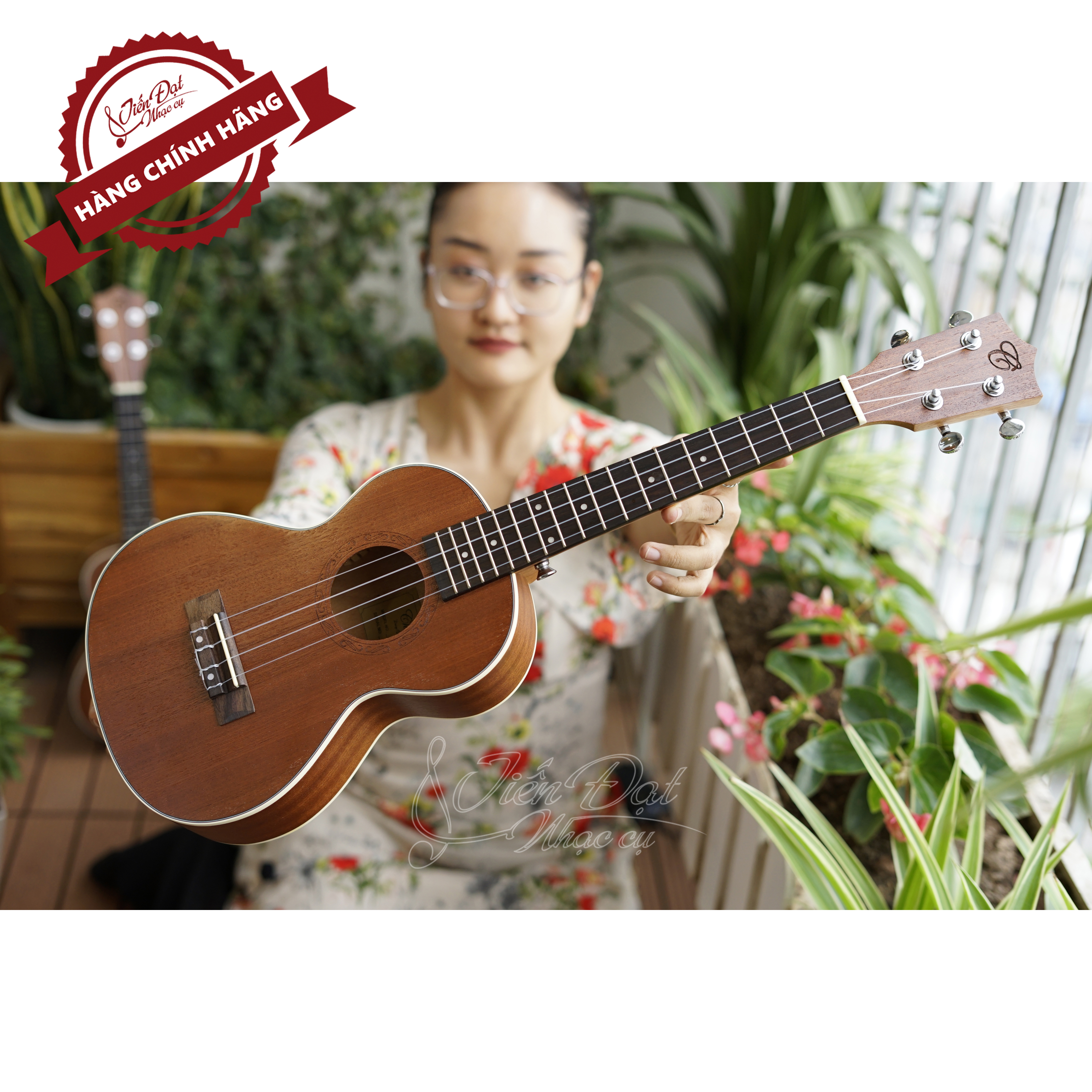 Đàn Ukulele Tenor CHARD U-26A, Gỗ Sapele