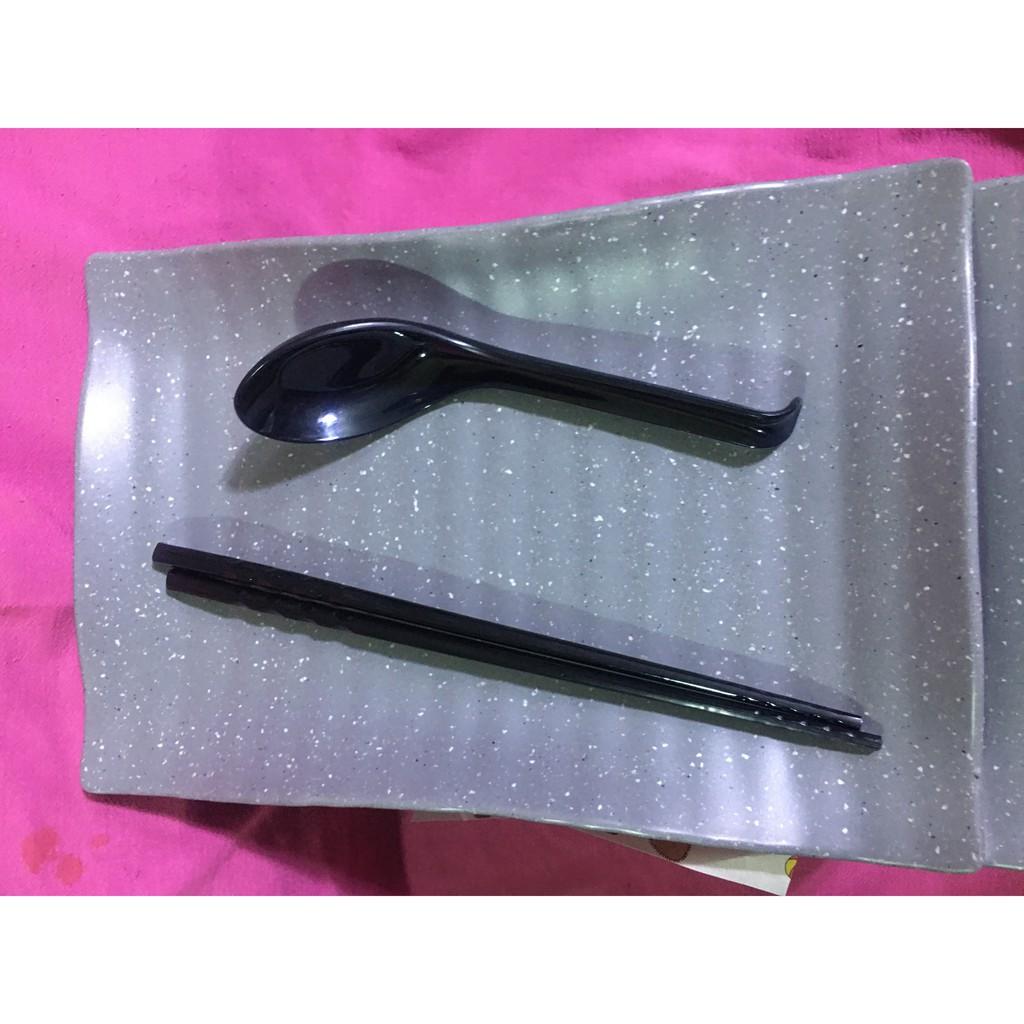 Bộ 10 cái dĩa nhựa melamine nhám xám dầy to hình chữ nhật kt