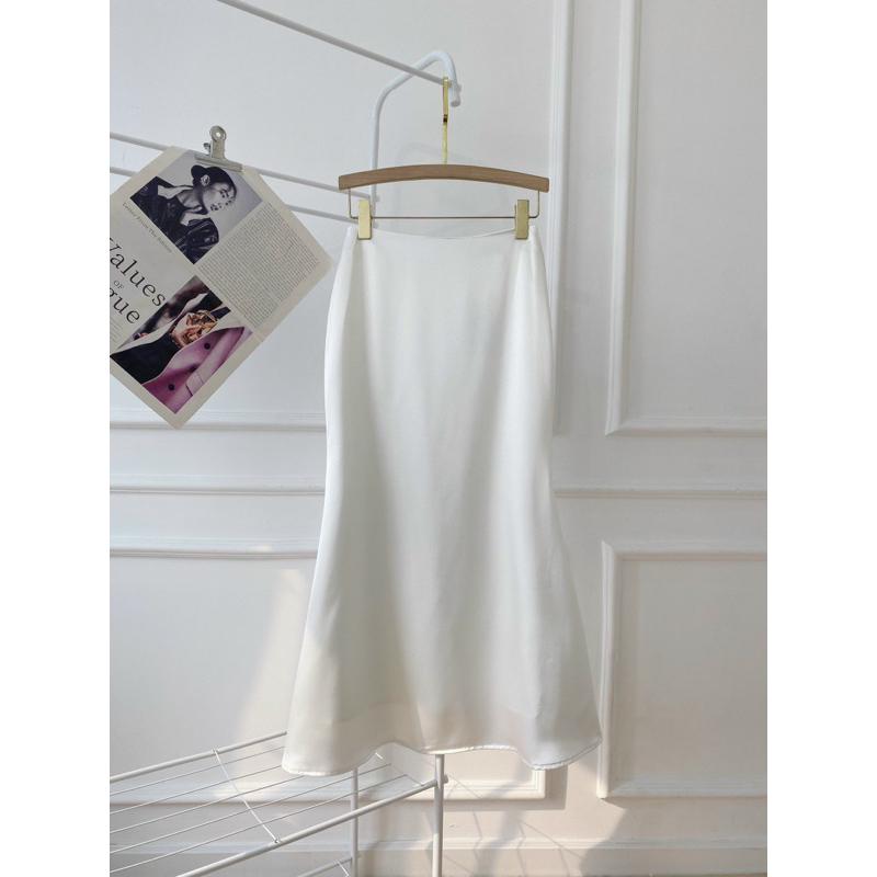 Chen.room Chân váy lụa form đuôi cá sang trọng, trendy, váy xinh đẹp nhà Chen
