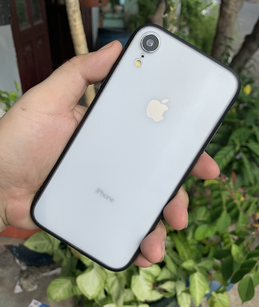 Ốp lưng viền dẻo đen cao cấp giành cho iPhone XR