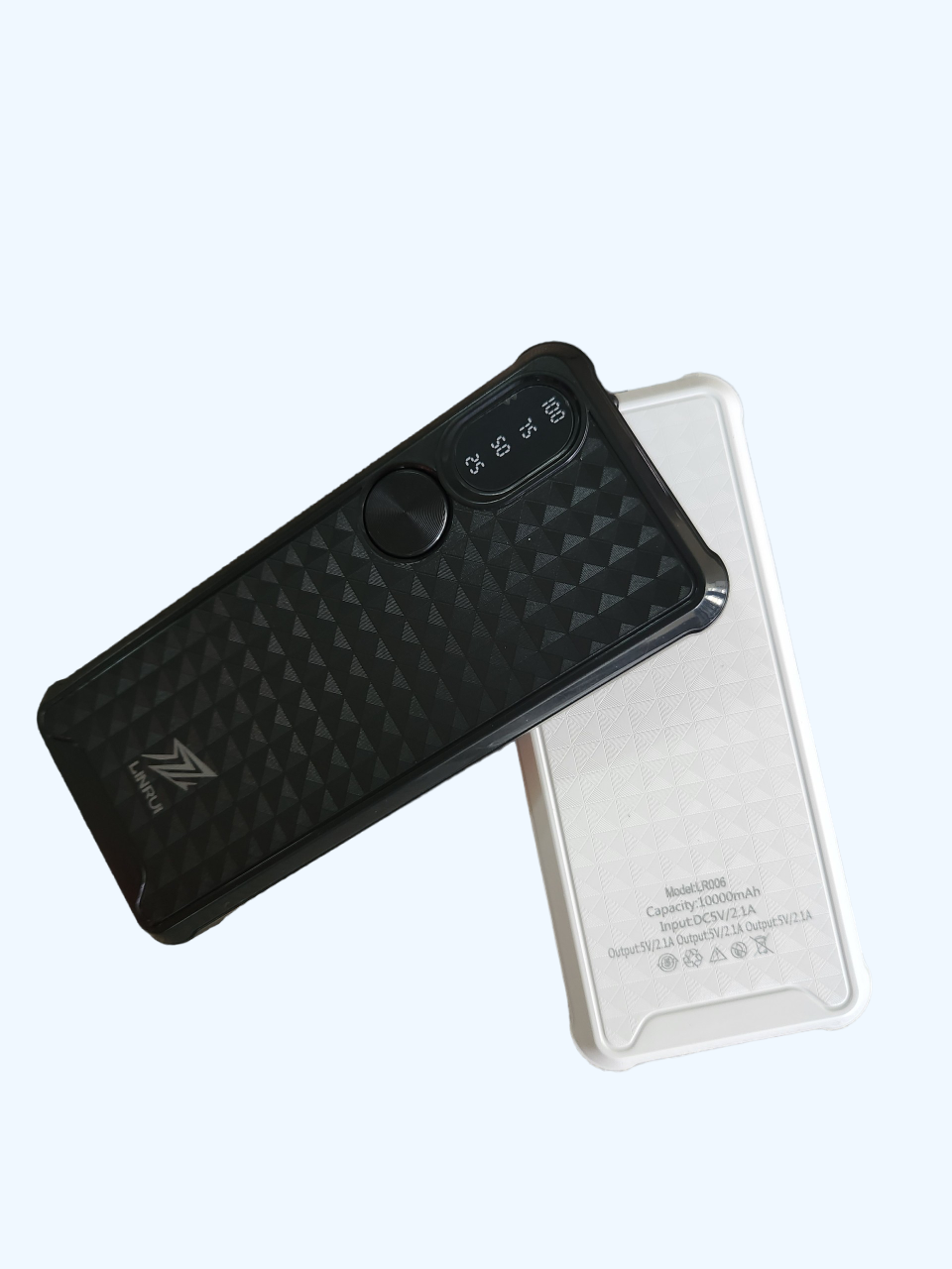 Pin Sạc Dự Phòng Linrui LR006 10000mAh 3 Cổng Sạc, Màn Hình LED - Hàng Chính Hãng