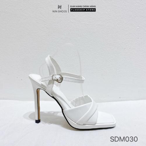 Giày Sandal nữ Ninshoes - Sandal mũi vuông đúp đế 10p quai bản chéo