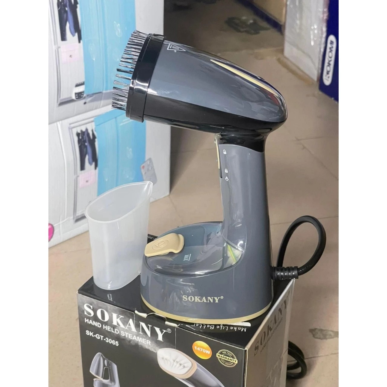Bàn Là Ủi Áo Quần Hơi Nước Cầm Tay Tiện Lợi Loại 1 GT3065- Là Được Tất Cả Loại Vải- Gấp Gọn Tiện Dụng- Hàng Chính Hãng MINIIN