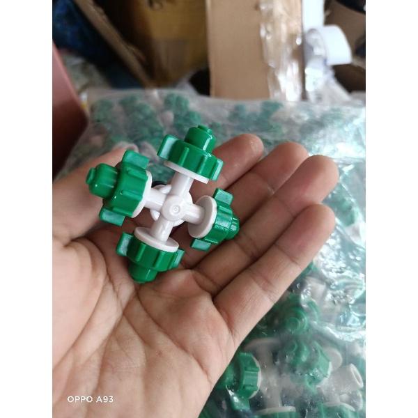 Đầu béc 4 hướng