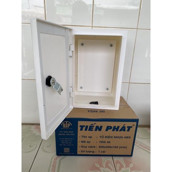 Tủ điện nhựa ABS ngoài trời – tủ điện lắp nổi Tiến Phát nhiều kích thước 200x200mm, 300x200mm