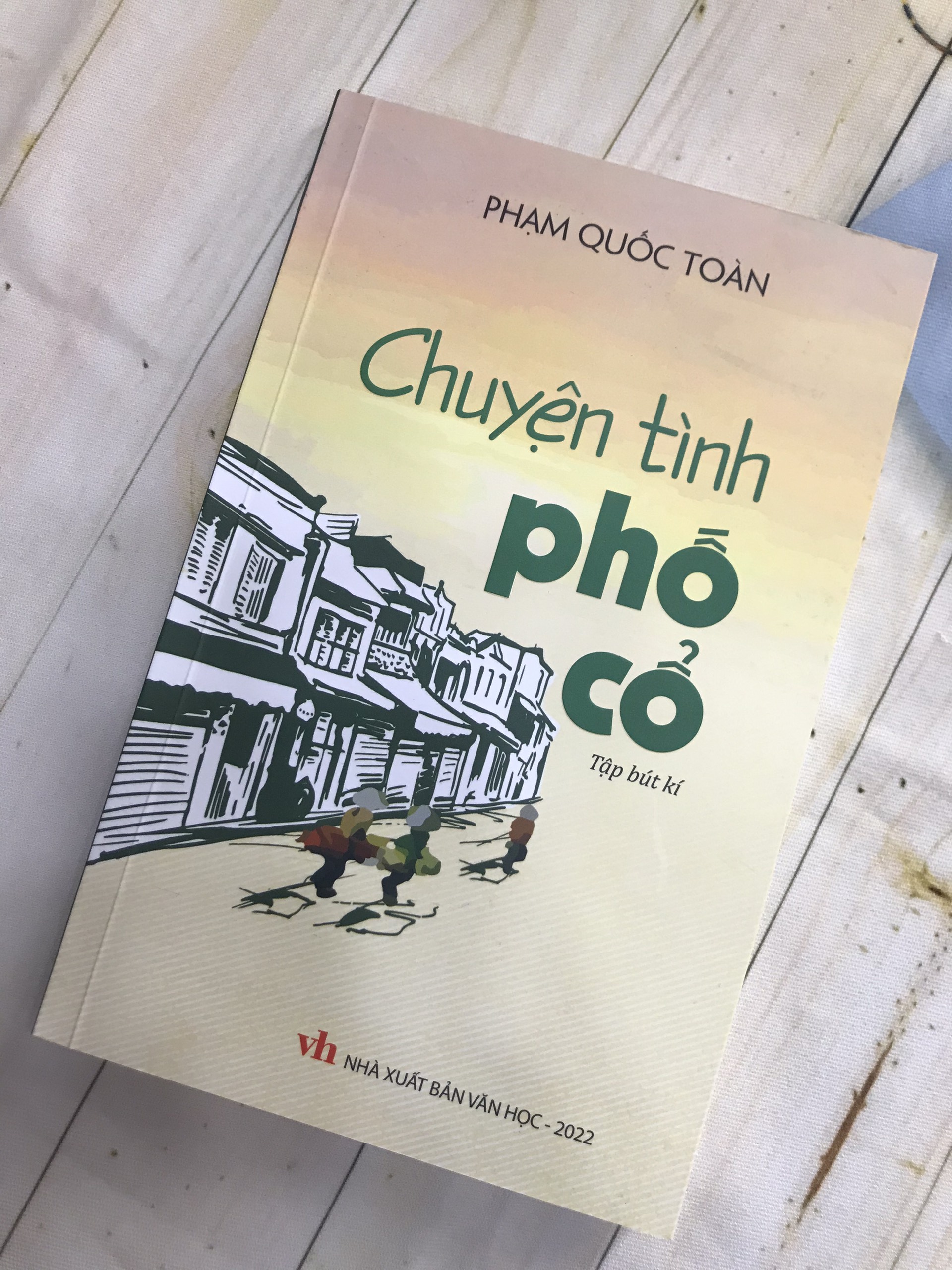 Chuyện tình phố cổ