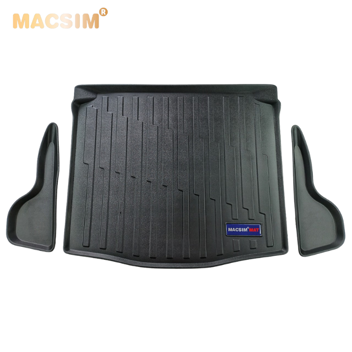 Thảm lót cốp xe ô tô Toyota Cross nhãn hiệu Macsim chất liệu TPV cao cấp màu đen bóng.