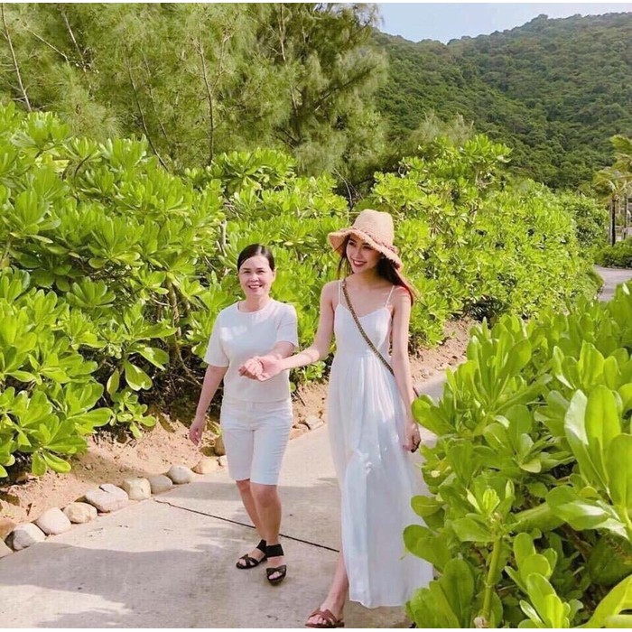 Đầm maxi đi biển sang chảnh kèm ảnh thật