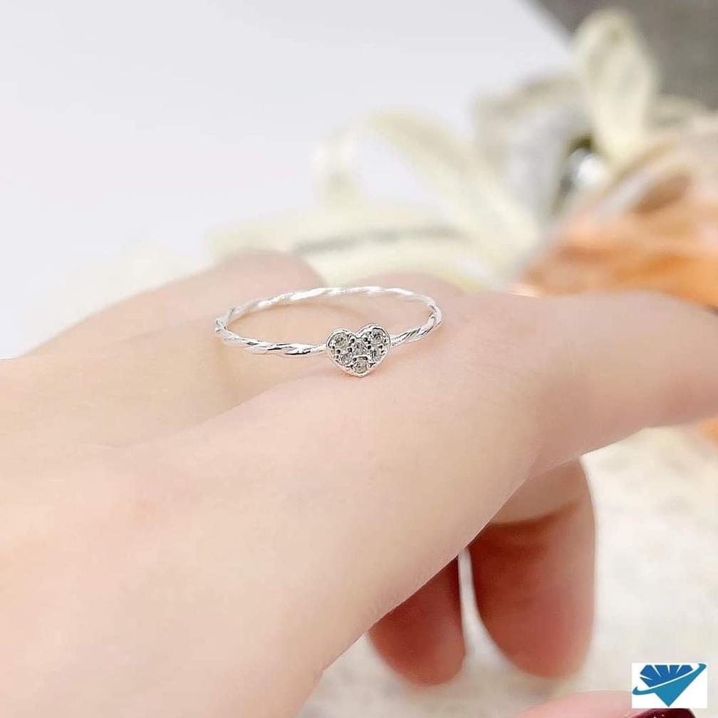 Nhẫn nữ mặt hình trái tim thân xoắn bạc ta ACJ3888