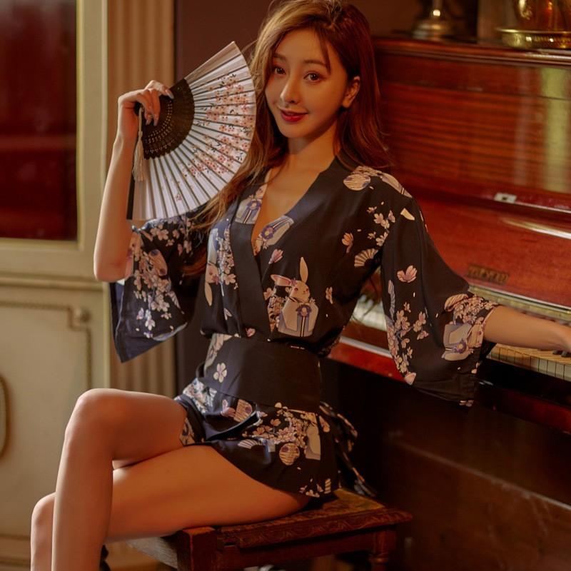 Cosplay kimono hoa anh đào Nhật Bản, áo ngủ kimono cách tân from ngắn gợi cảm TK2534