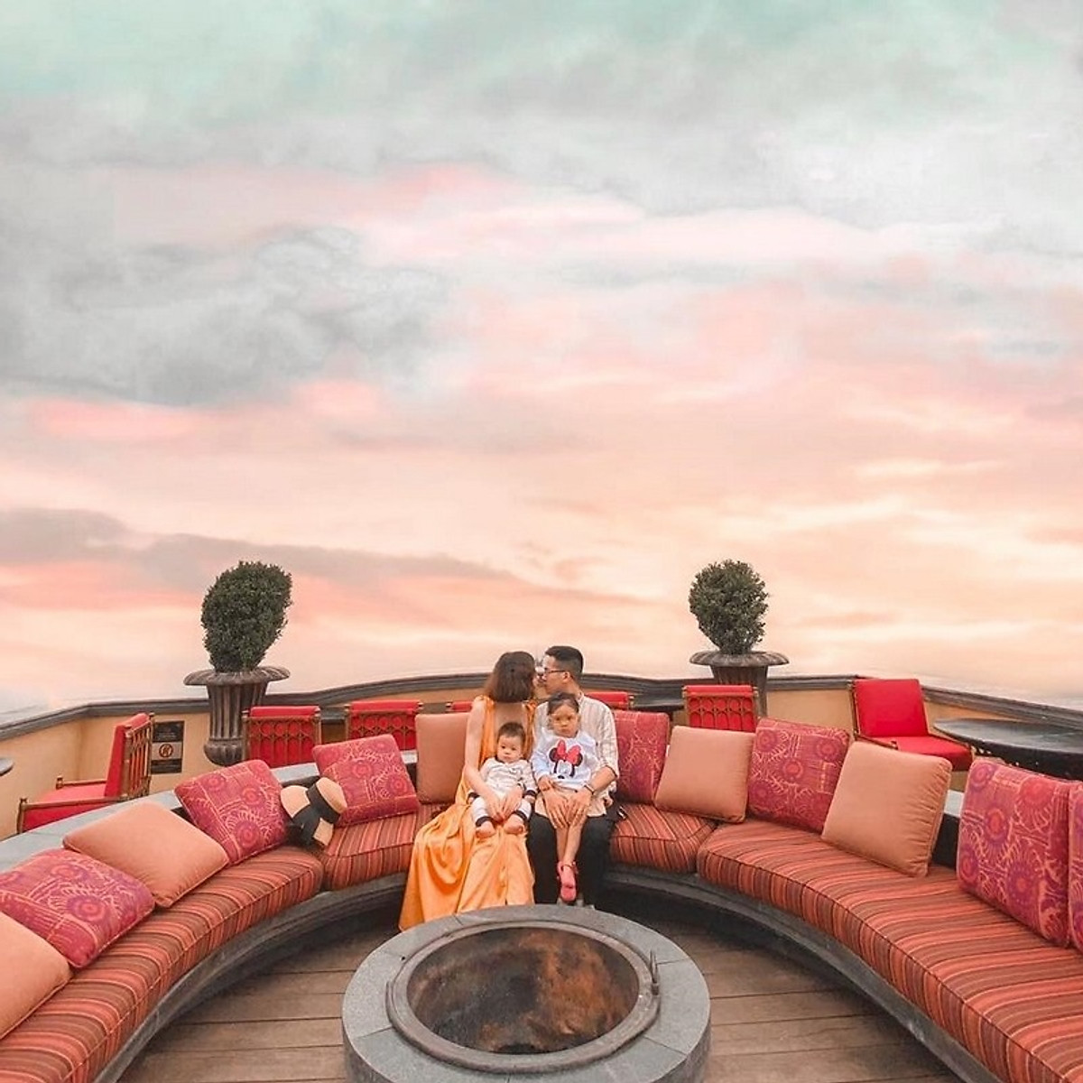 Hotel De La Coupole 5* Sapa - Nghỉ Dưỡng 2N1Đ Sang Trọng, Buffet Sáng, Hồ Bơi Trong Nhà, Ngay Trung Tâm Và Nhiều Dịch Vụ Hấp Dẫn
