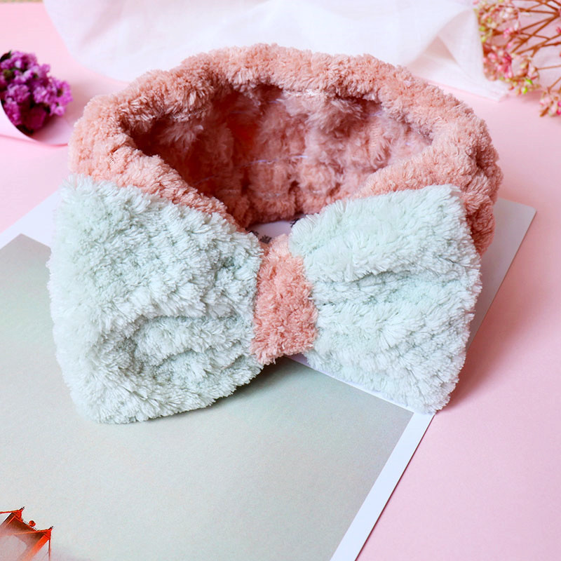 BĂNG ĐÔ NƠ TRANG ĐIỂM CAO CẤP CHO BẠN GÁI XINH GIAO MÀU NGẪU NHIÊN