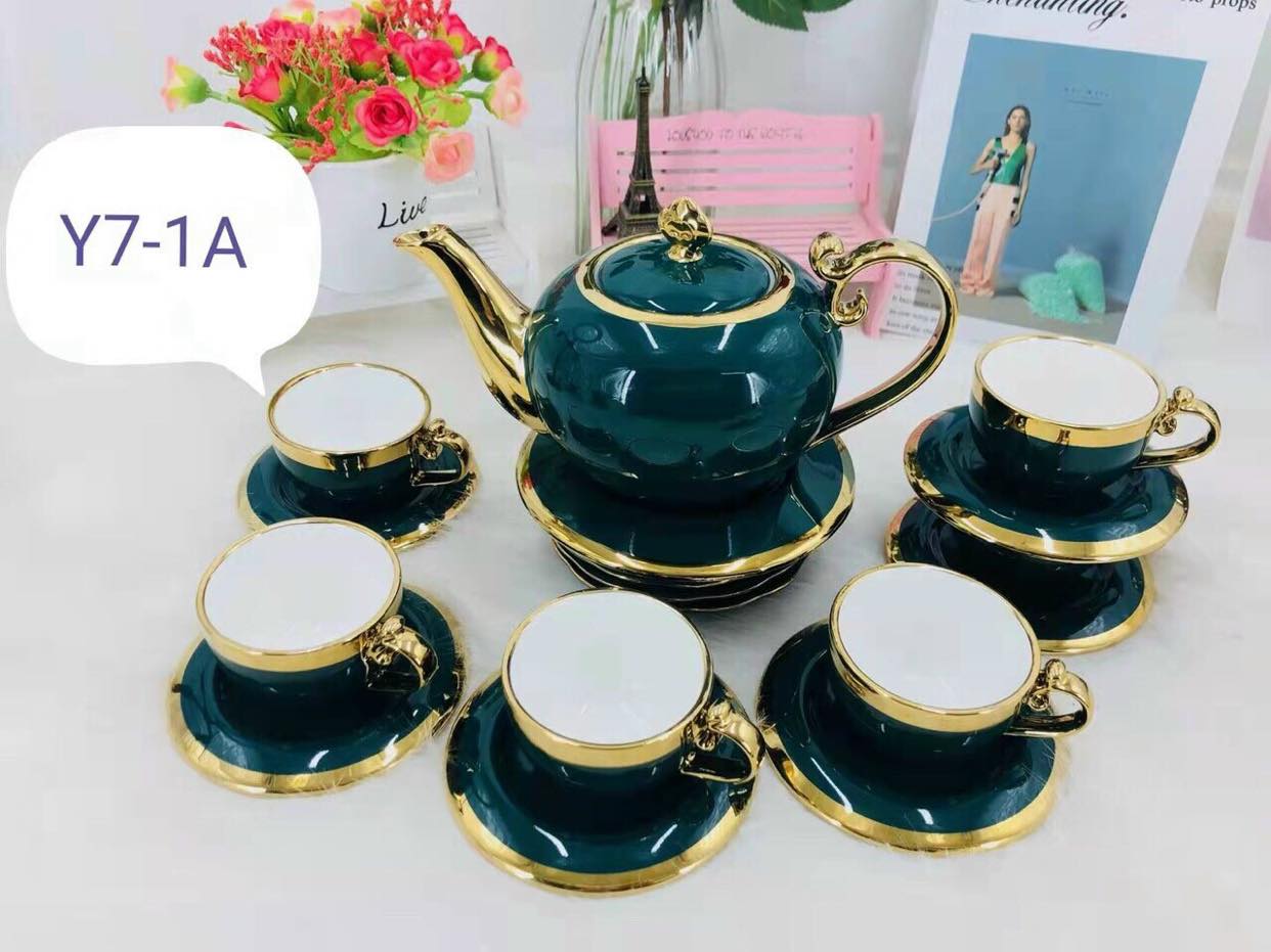 BỘ ẤM CHÉN SỨ TRÒN TAY CẦM VIỀN VÀNG XANH CỔ VỊT, TRẮNG _ MÀU NGẪU NHIÊN AVN_5