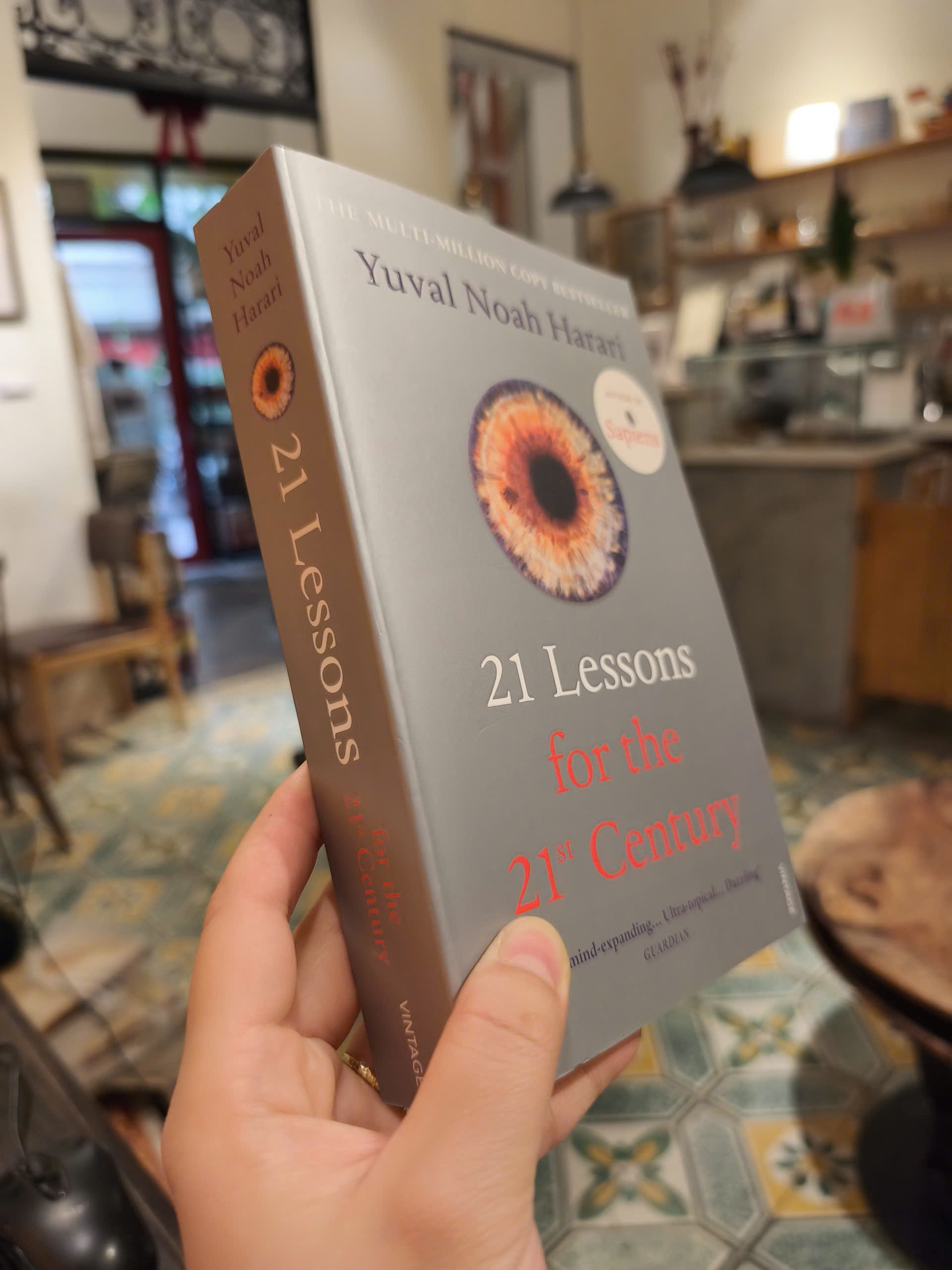 Sách - 21 Lessons for the 21st Century: Truly mind-expanding... Ultra-topical by Yuval Noah Harari