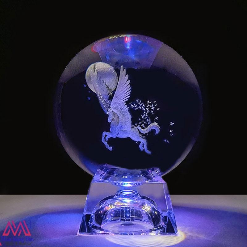 Bộ Quà Tặng Quả Cầu Pha Lê 3D LED KỲ LÂN
