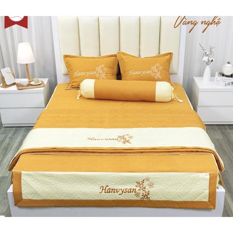 Set 3 món ga phủ và 2 vỏ gối cotton satin trần bông hàng màu thêu siêu đẹp