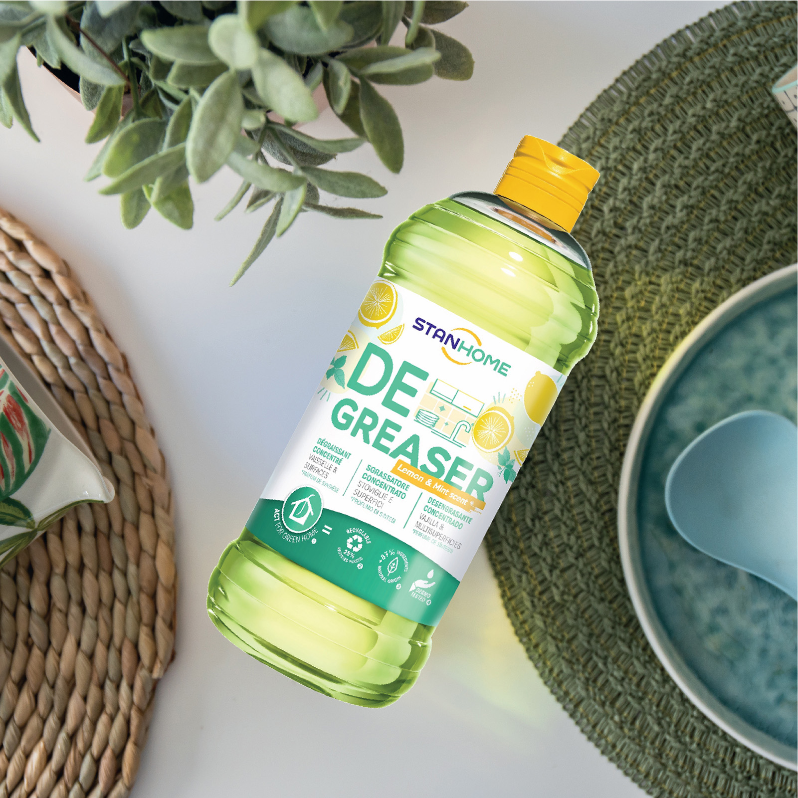 Dung dịch loại bỏ dầu mỡ đa năng hương chanh bạc hà từ tự nhiên Stanhome Degreaser Lemon Mint 750ml/chai